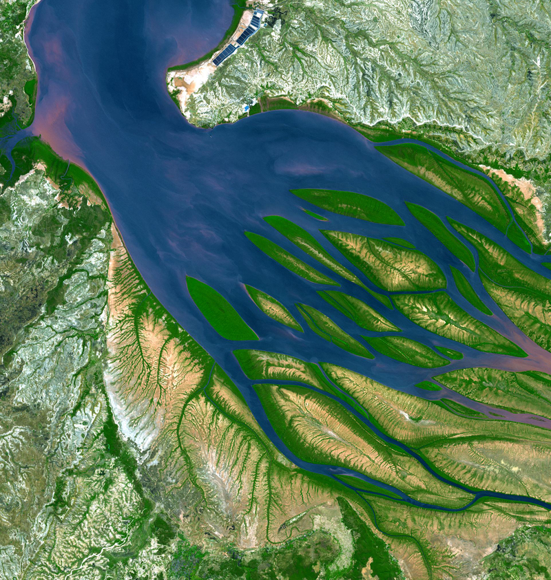 Illustration for article titled A Rainbow River in Madagascar